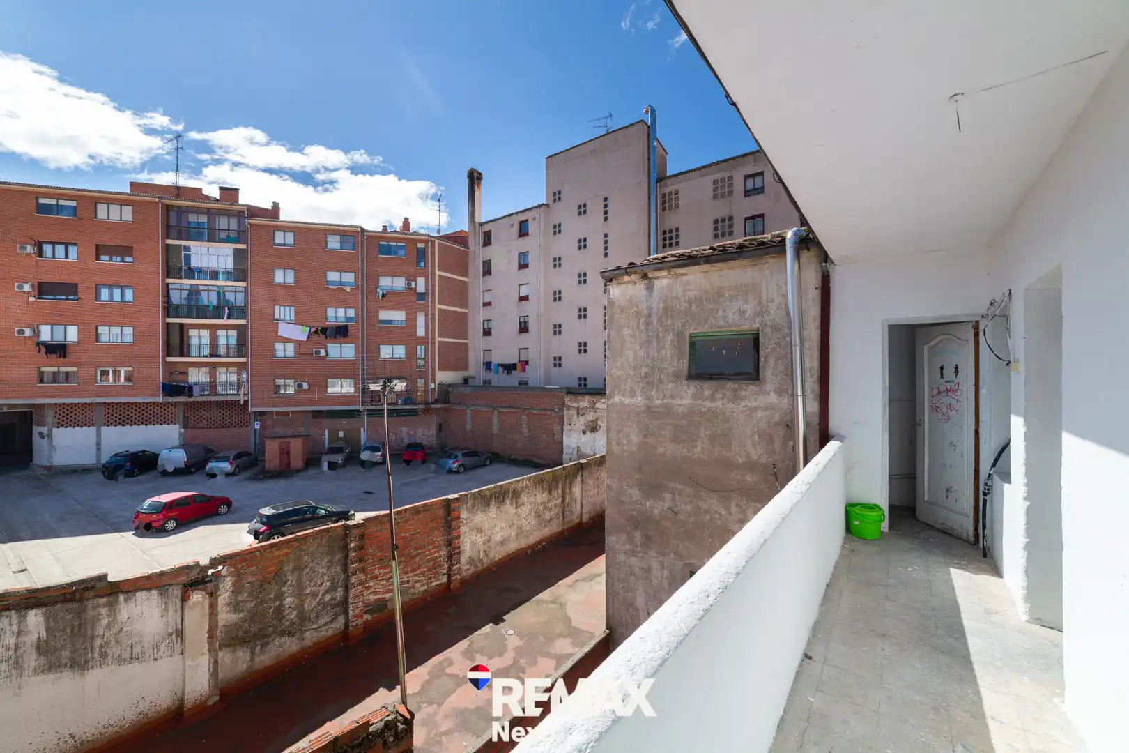 Exterior view of Buildings for sale in Medina del Campo