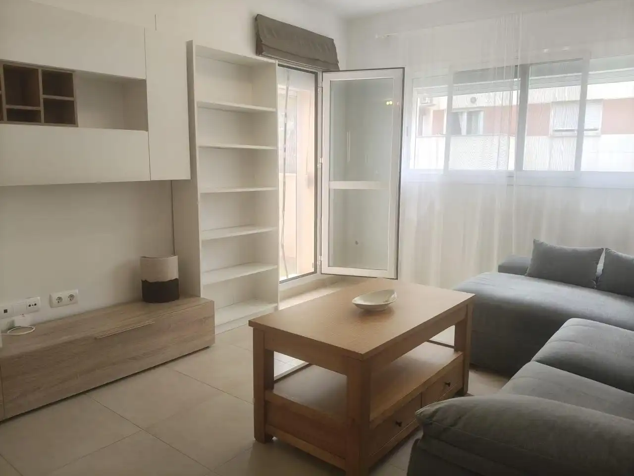 Sala de estar de Piso de alquiler en Málaga con Terraza, Amueblado y Piscina comunitaria
