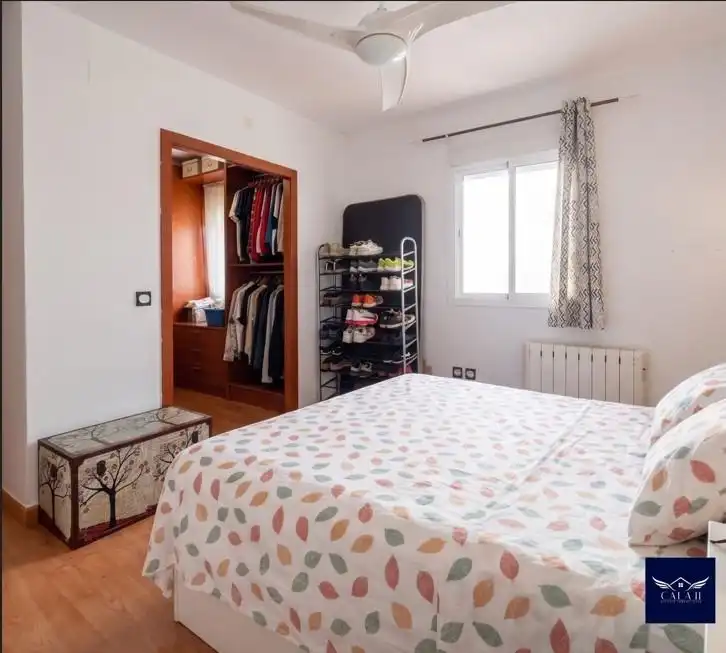 Schlafzimmer von Wohnung zum Verkauf in Huelva mit Klimaanlage, Möbliert und Balkon