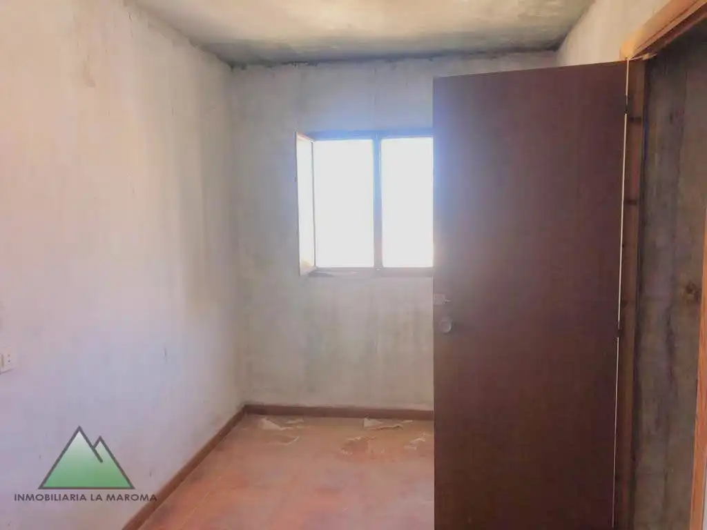Dormitori de Casa o xalet en venda en Alcaucín