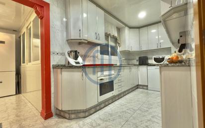 Kitchen of Flat for sale in Granollers  with Air Conditioner, Heating and TV