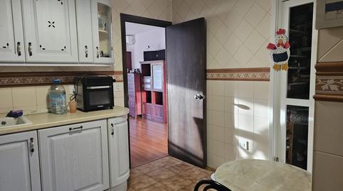 Foto 2 de Pis en venda a Carrer Carrer Prínceps D'espanya, La Plana, Esparreguera