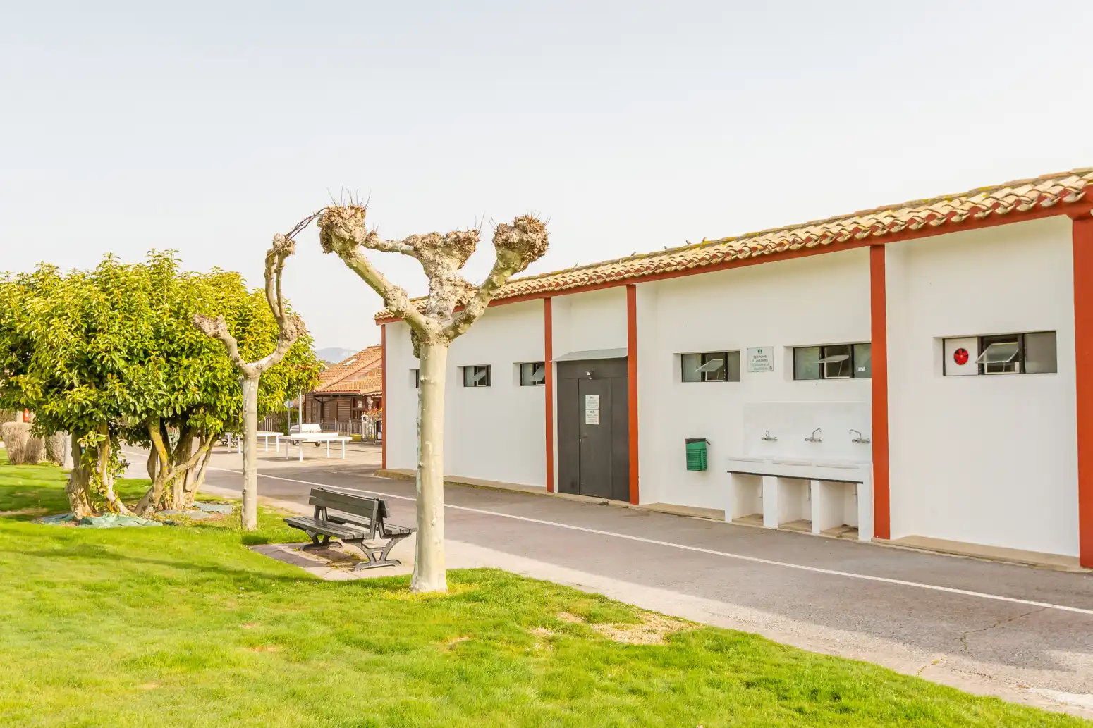 Vista exterior de Casa o chalet en venta en Ayegui / Aiegi con Aire acondicionado, Calefacción y Jardín privado