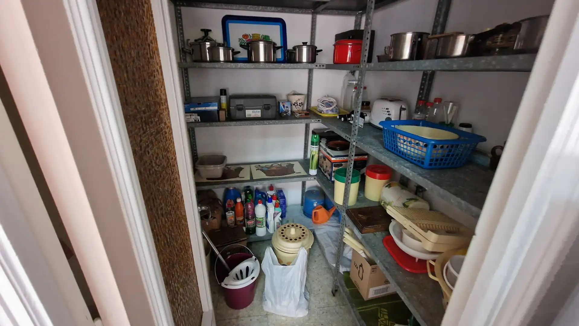 Piso en venta en Calle del Abagado y Academics Emilio Esteban Hanza, 18, Canjáyar