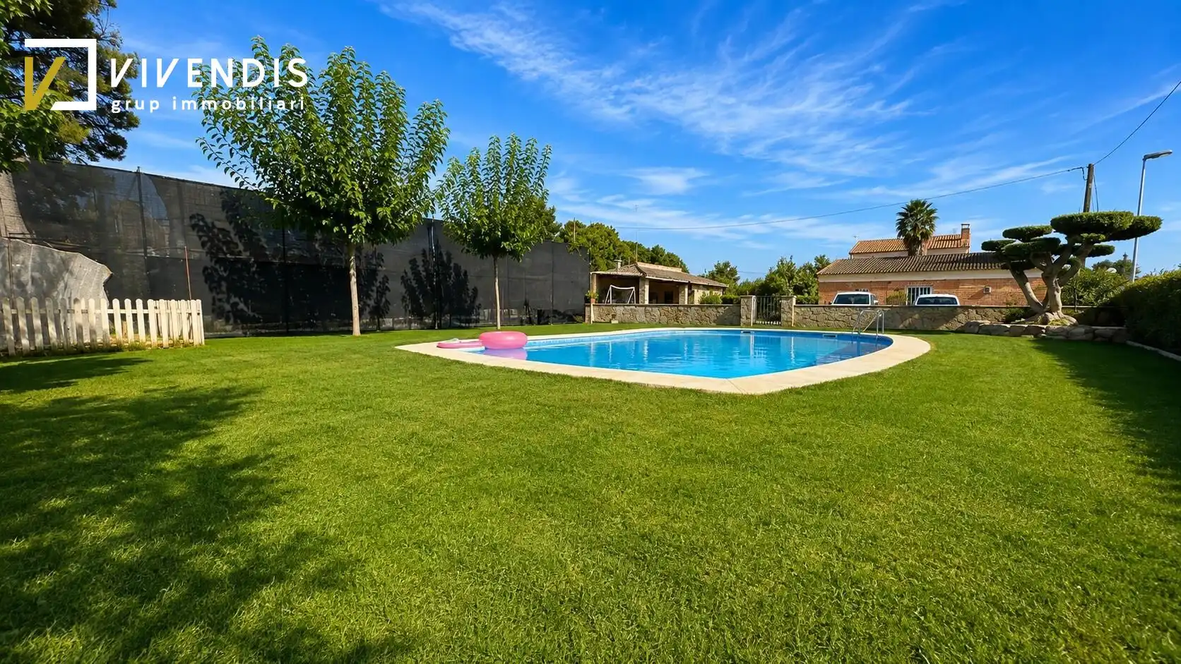 Piscina de Casa o chalet en venta en Rosselló con Jardín privado
