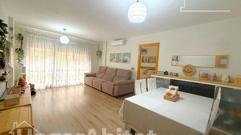 Photo 3 of Flat for sale in Calle Horta, Avenida de Abril - 9 de Octubre, Sagunto / Sagunt