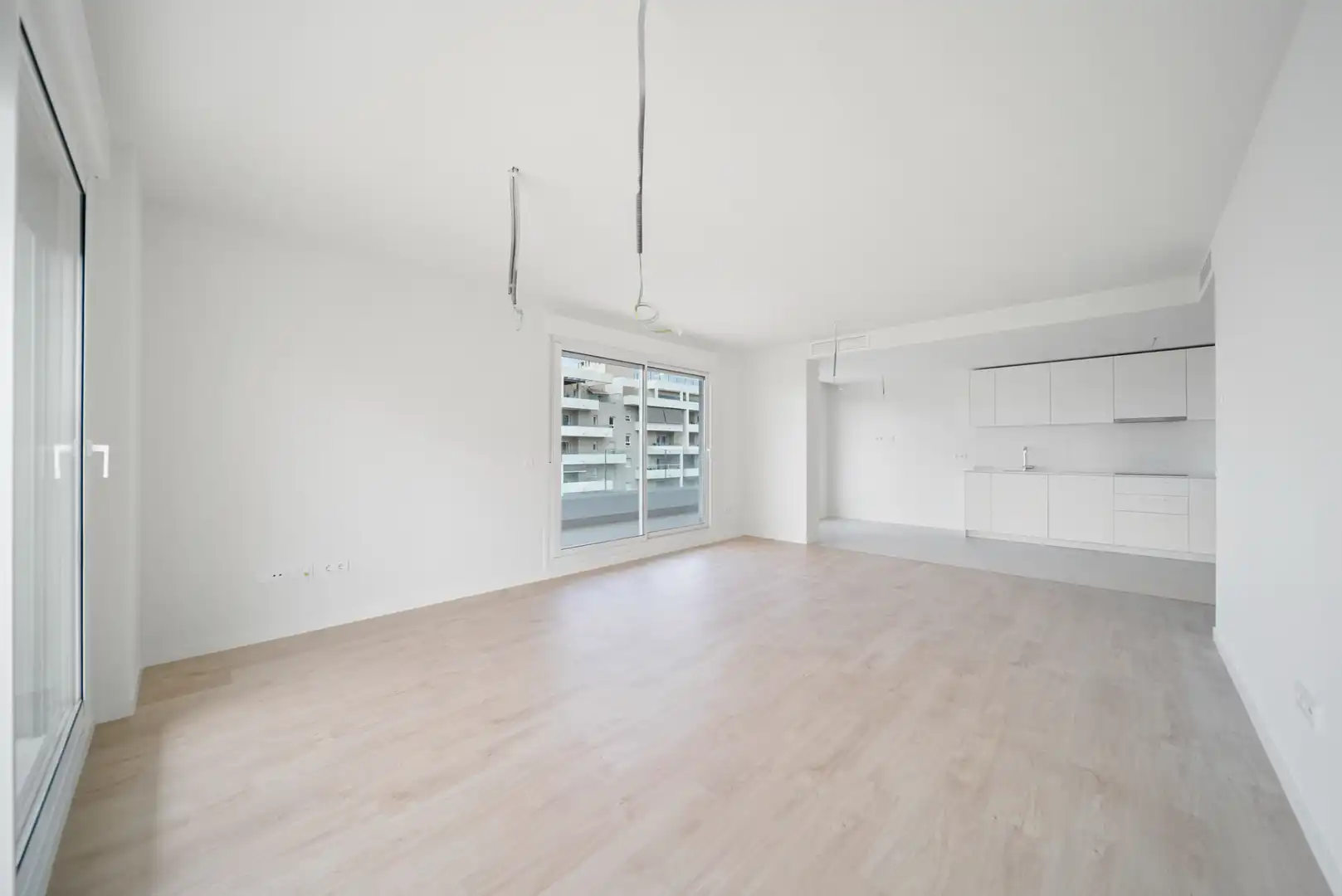 Sala d'estar de Pis en venda en Marbella amb Calefacció, Terrassa i Traster
