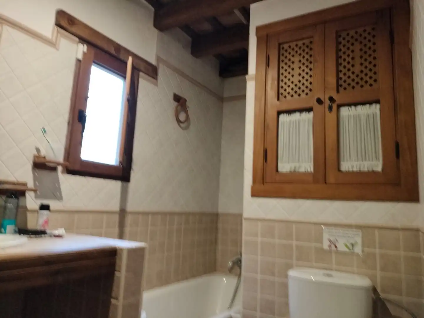 Baño de Piso en venta en Medina Sidonia con Calefacción, Amueblado y Horno