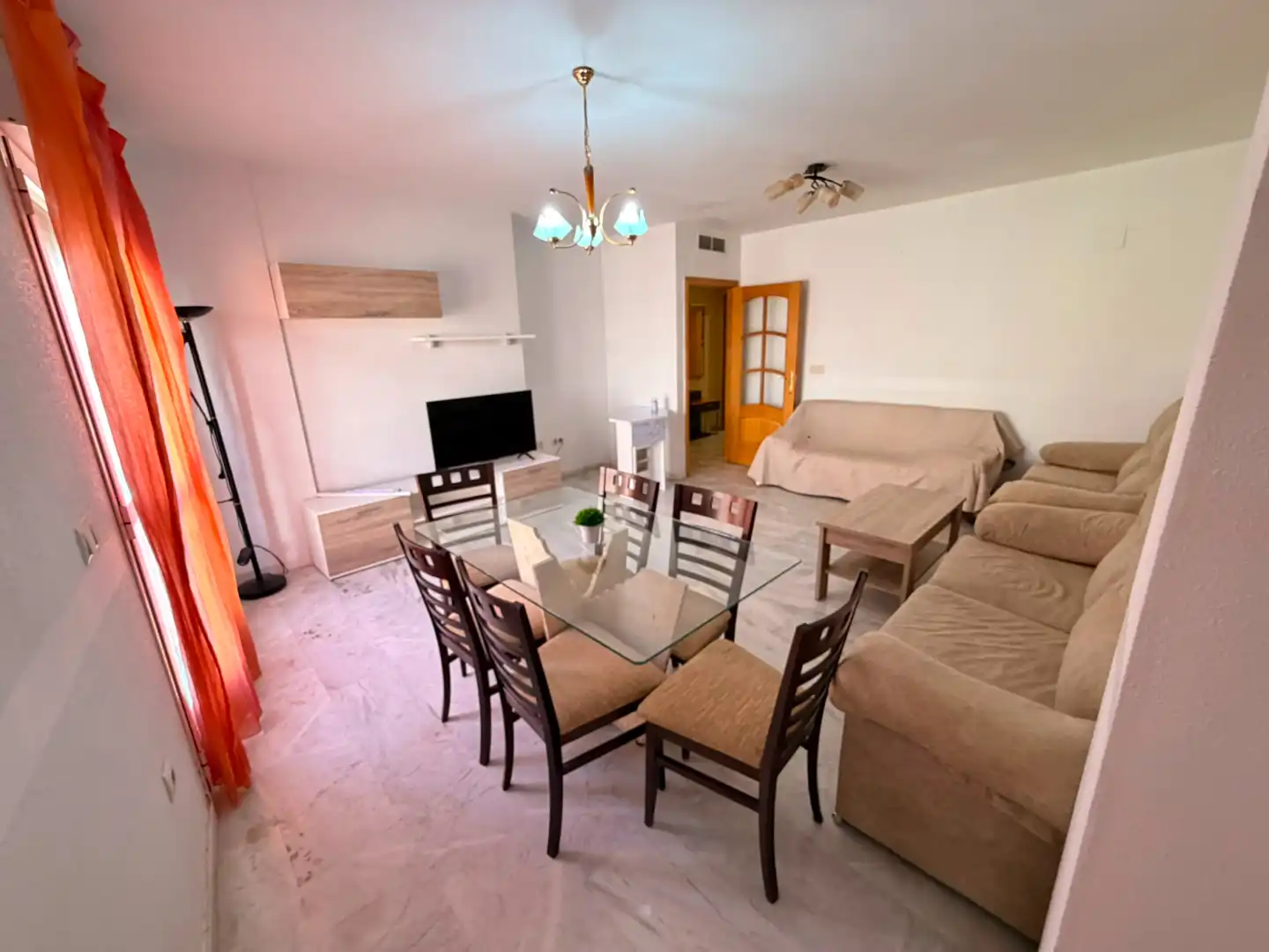 Sala de estar de Piso en venta en Alcaudete con Aire acondicionado, Amueblado y Lavadora