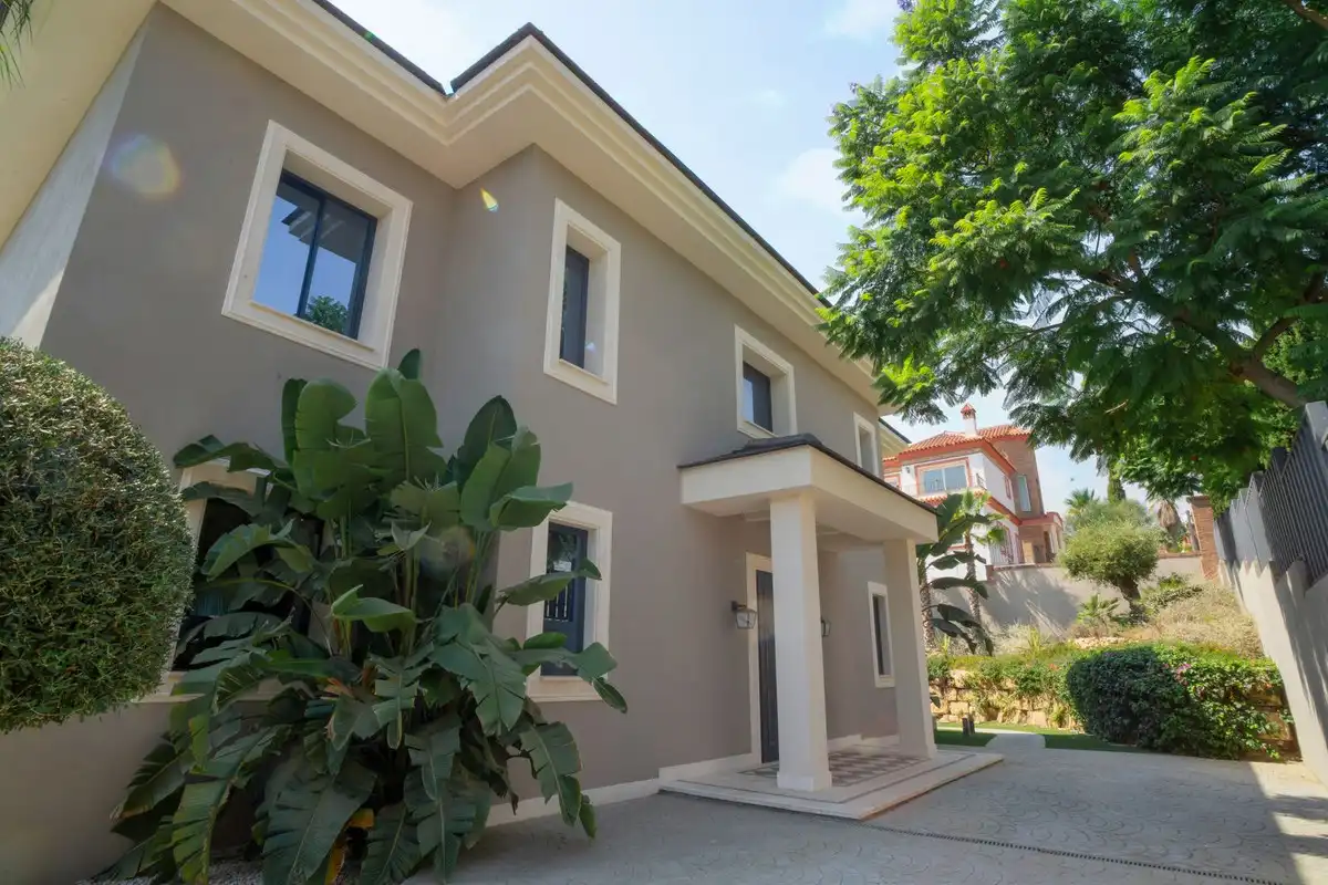 Commercial properties for sale in Los Flamingos