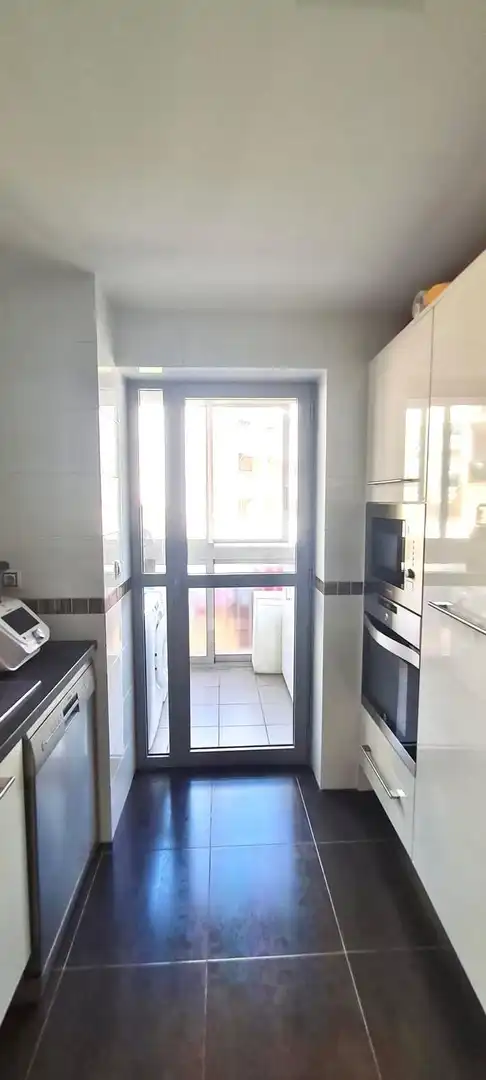 Cocina de Piso de alquiler en El Campello con Aire acondicionado, Calefacción y Terraza