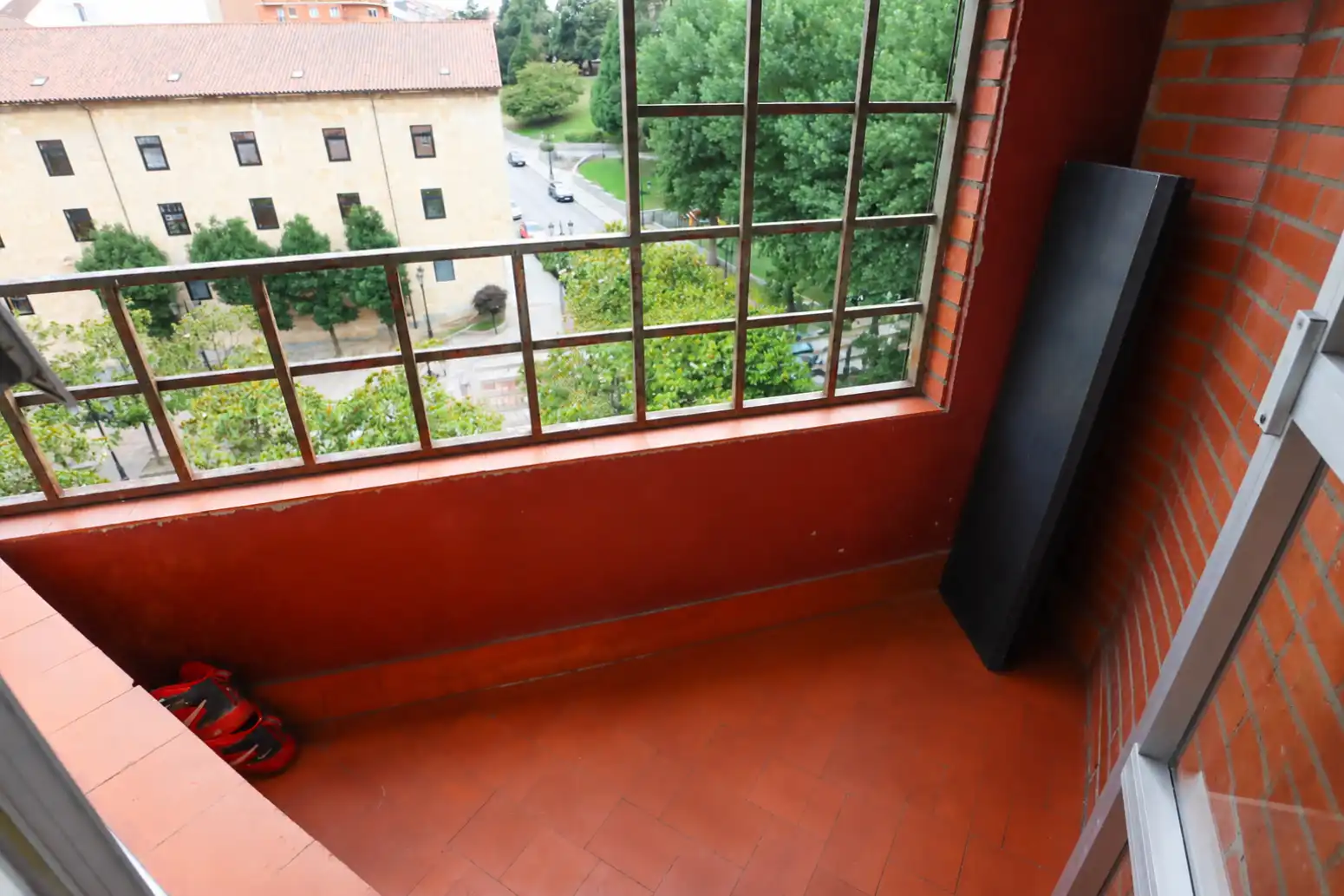 Terraza de Piso en venta en Oviedo  con Calefacción y Terraza