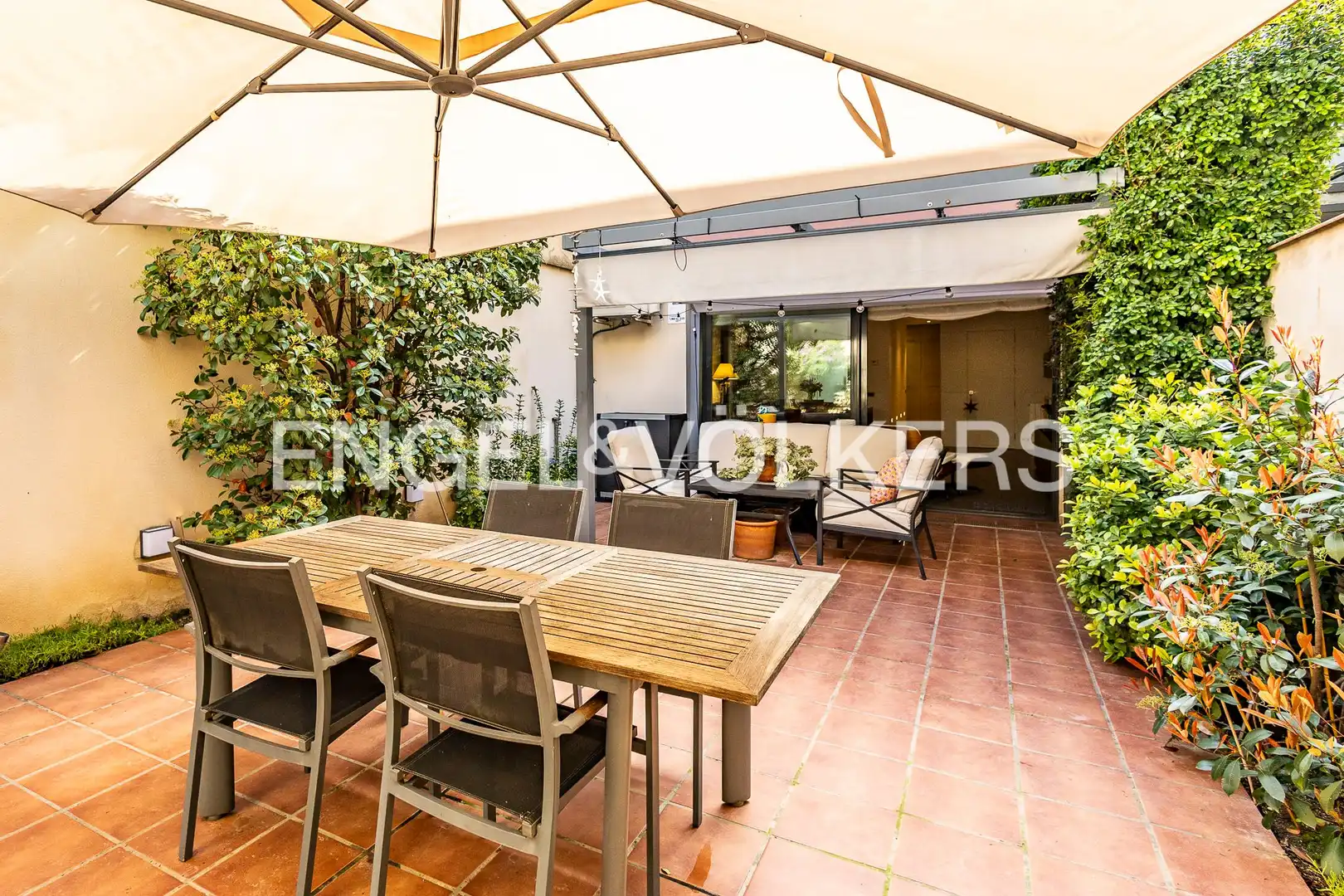 Terrassa de Casa o xalet en venda en Barcelona amb Aire condicionat, Calefacció i Terrassa