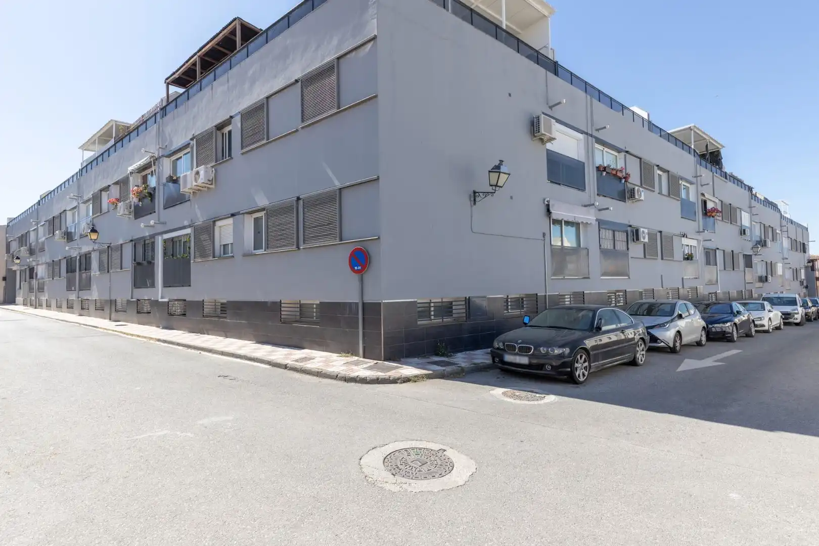 Vista exterior de Àtic en venda en Albolote amb Calefacció i Terrassa