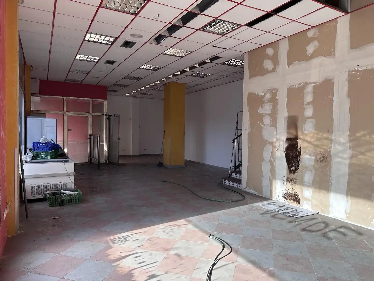 Gewerbefläche zum Verkauf in San García, imagen 2
