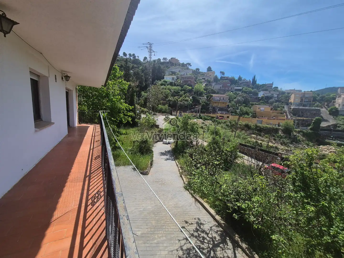 Vista exterior de Casa o chalet en venta en Vallirana con Jardín privado, Parquet y Terraza