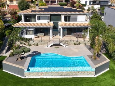 Casa con piscina en venta en Carrer Muntanyeta 31 31