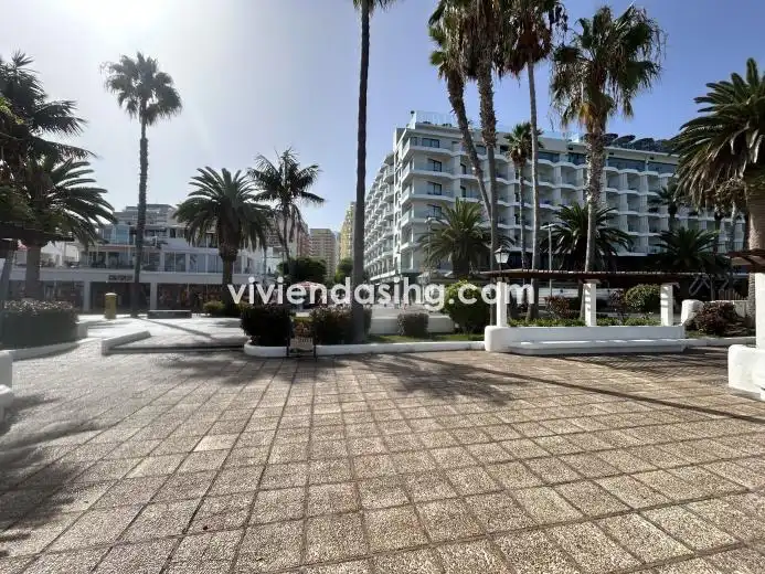Vista exterior de Estudi en venda en Puerto de la Cruz amb Terrassa i Moblat