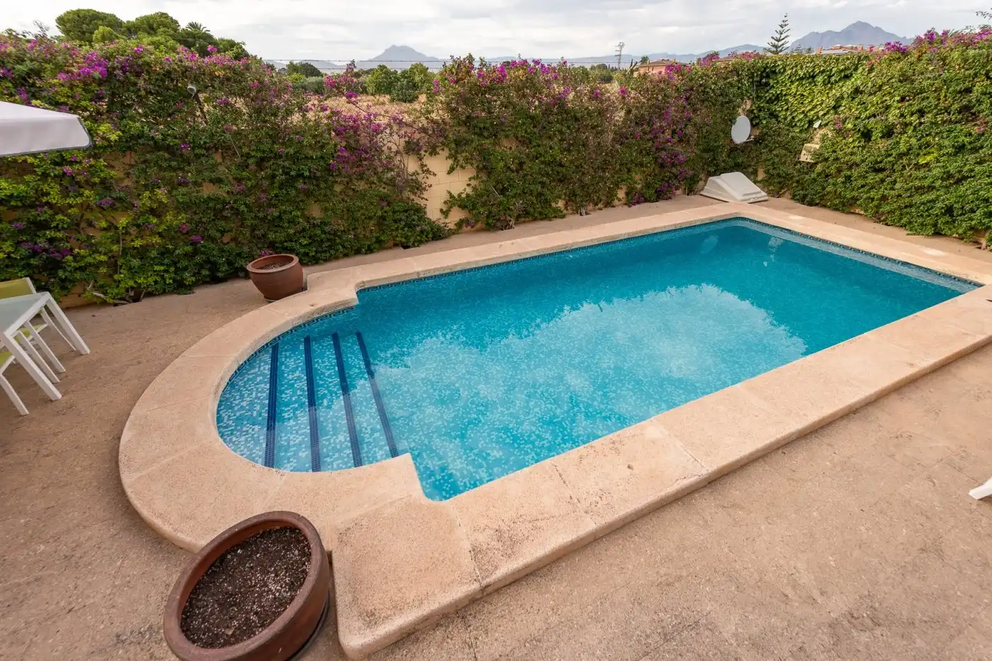Swimming pool of Houses for sale in Petrer  with Air Conditioner, Heating and Private garden