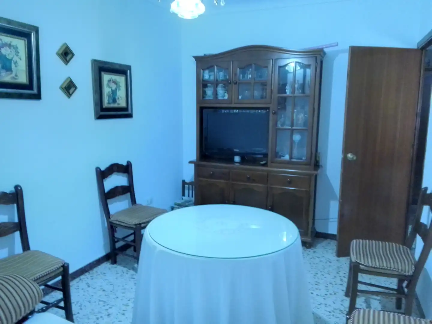 Dining room of Houses for sale in Ubrique  with Terrace, Furnished and Oven