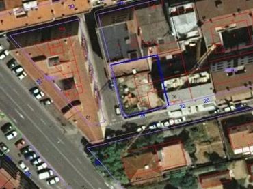 Terreny residencial en venda a Carrer la Pau