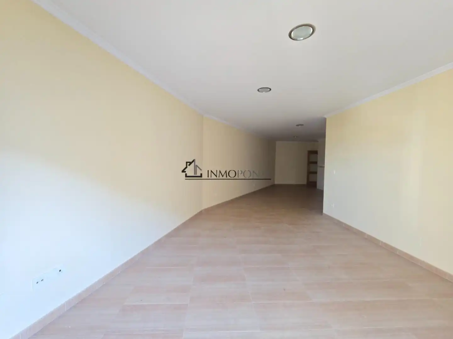 Piso en venta en Marín con Calefacción y Balcón