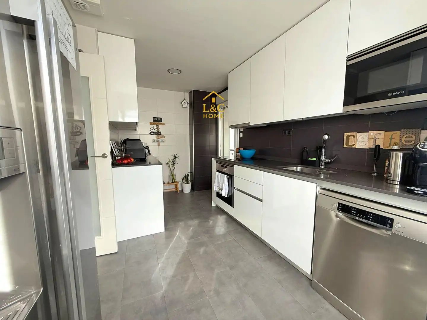 Cocina de Casa o chalet en venta en Rivas-Vaciamadrid con Aire acondicionado, Calefacción y Jardín privado
