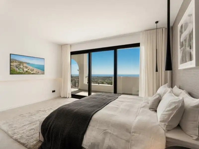 Apartamento con piscina en venta en Calle Hernán Cortés 9, imagen 20