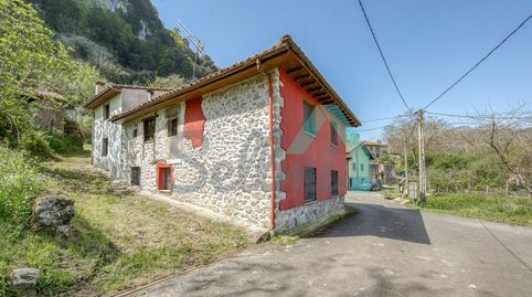 Image 1 of the listing