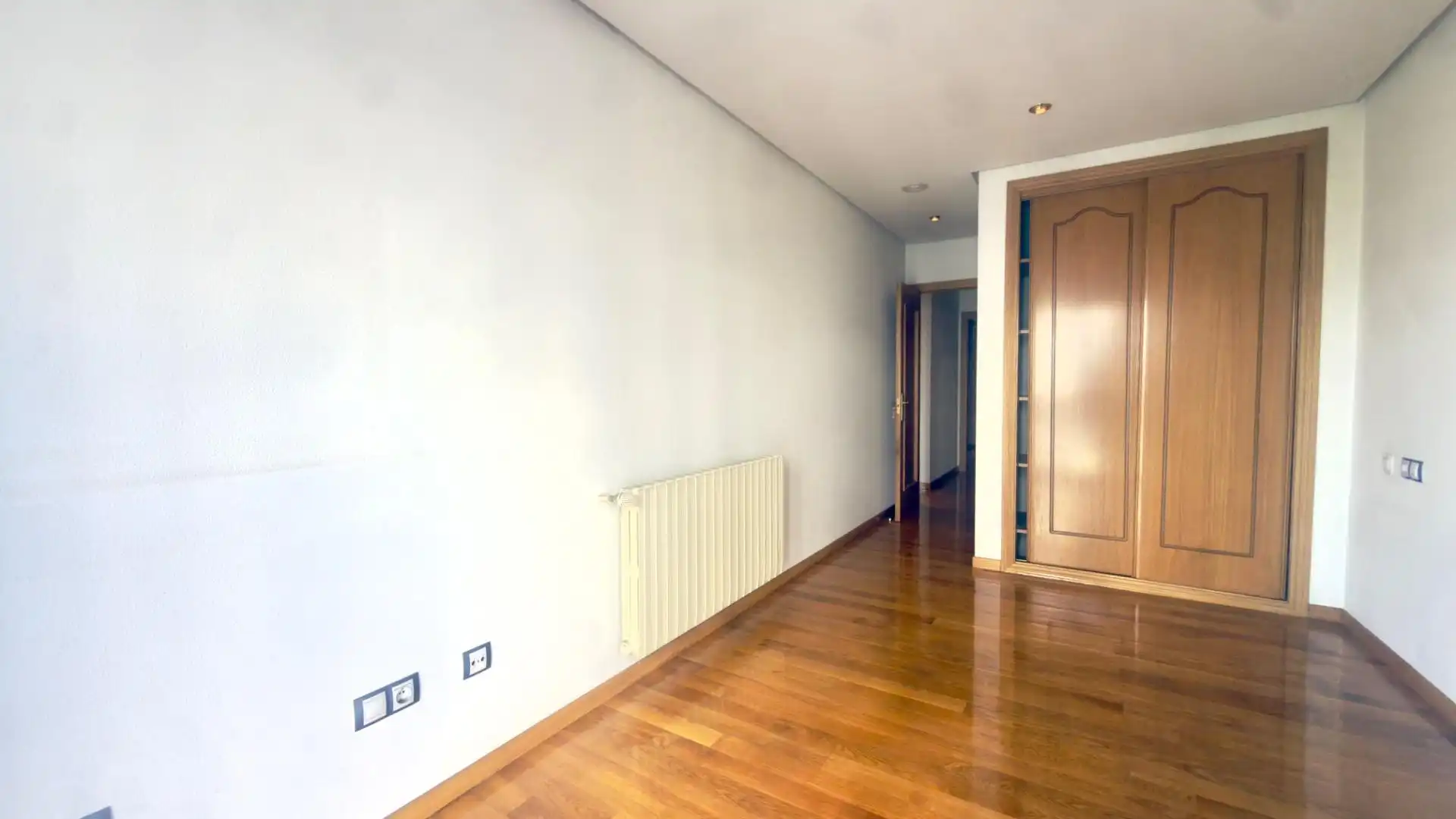 Piso en venta en Ourense Capital  con Calefacción