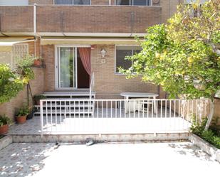 Exterior view of Single-family semi-detached for sale in Sabadell  with Air Conditioner, Heating and Terrace