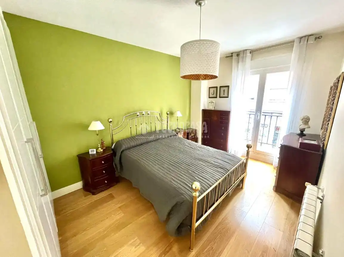 Habitación de Piso en venta en Madrid con Aire acondicionado, Calefacción y Balcón