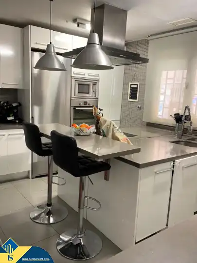 Cocina de Dúplex en venta en Torrevieja con Terraza y Amueblado