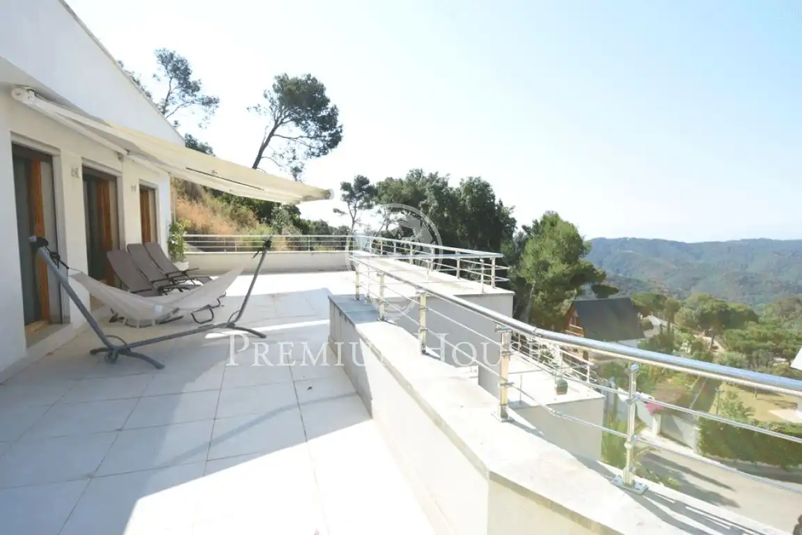 House with pool for sale in Sant Cebrià de Vallalta, imagen 3