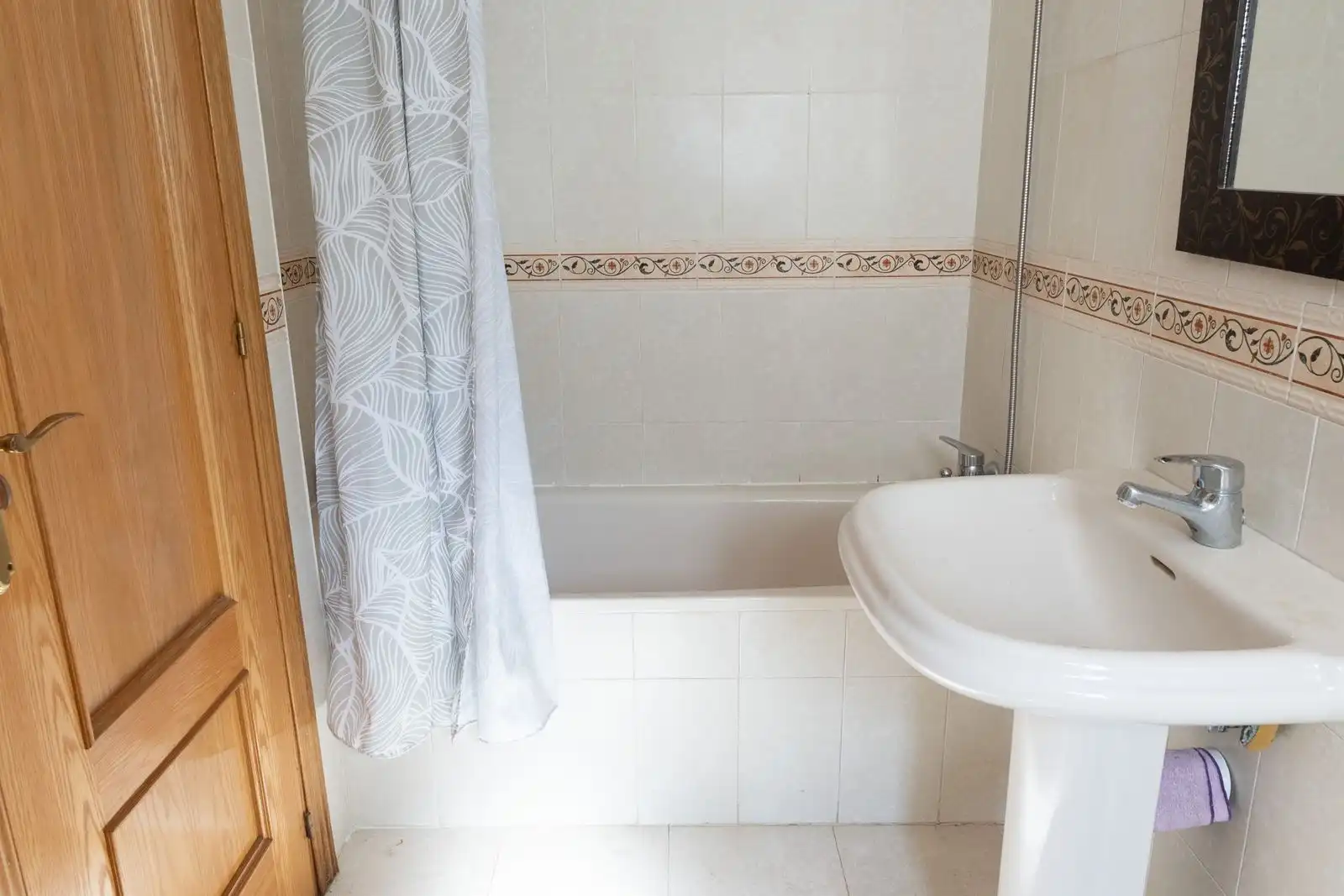 Bathroom of Attic for sale in Almoradí  with Air Conditioner, Terrace and Furnished