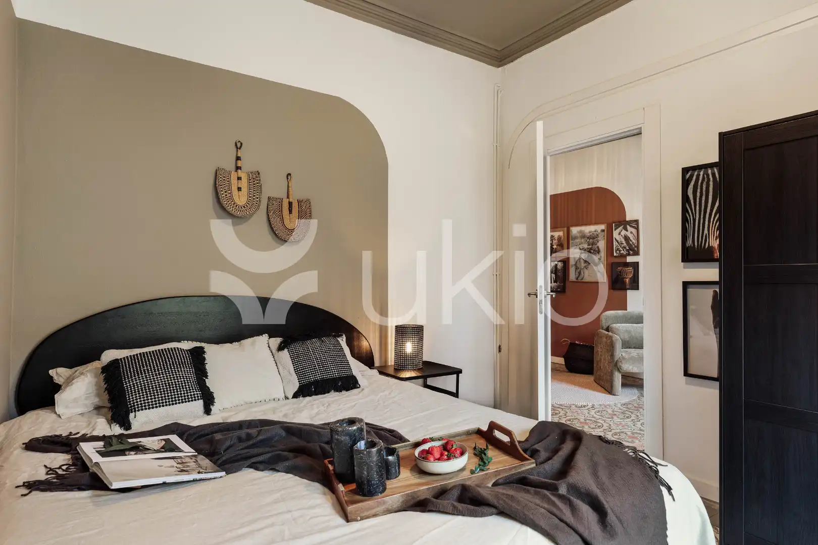 Dormitori de Apartament de lloguer en Barcelona amb Aire condicionat, Calefacció i Terrassa