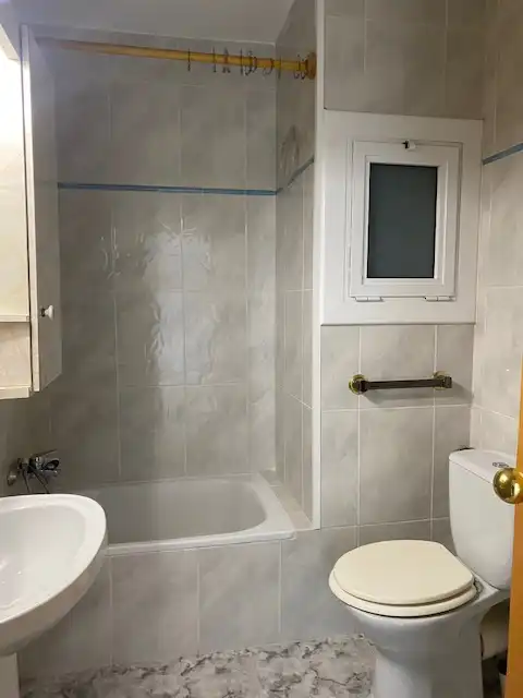 Piso en venta en Avinguda Francesc Marimon, 128, Nucli Urbà