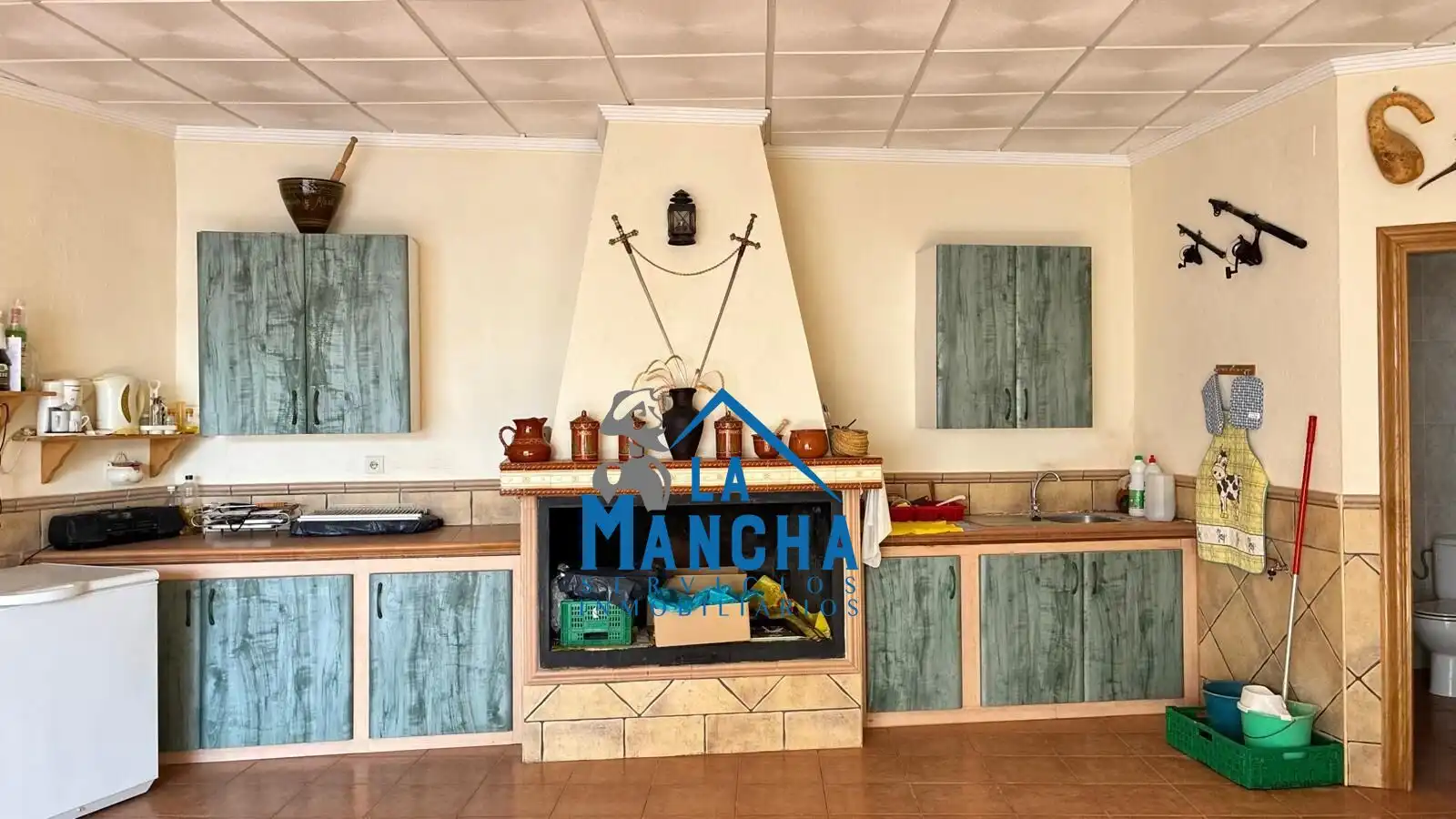 Nau industrial en venda a Madrigueras