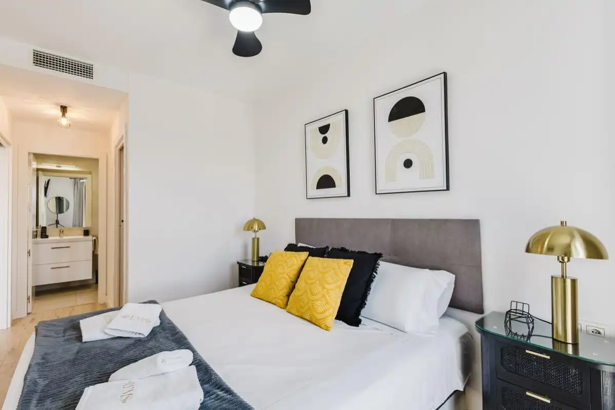 Flat with terrace to rent in Paseo Martiricos, imagen 13
