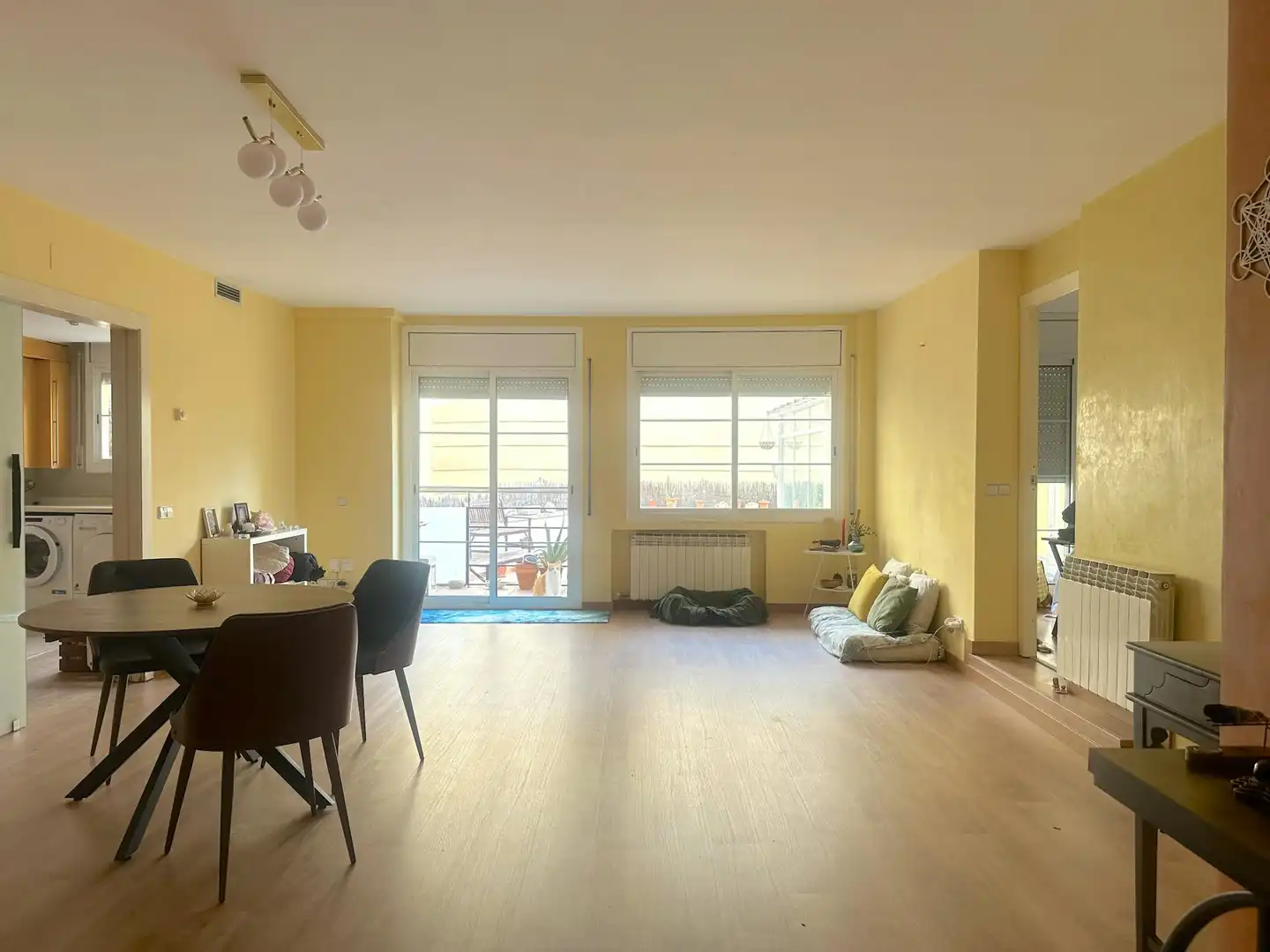 Sala d'estar de Pis per a compartir en Barcelona amb Aire condicionat, Calefacció i Moblat