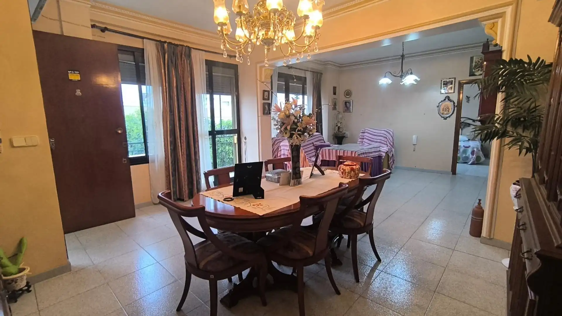 Comedor de Piso en venta en Mairena del Alcor