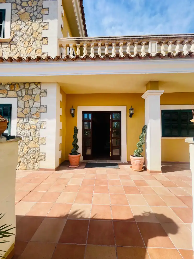 Detached house with terrace for sale in Avinguda de les Flors, imagen 4