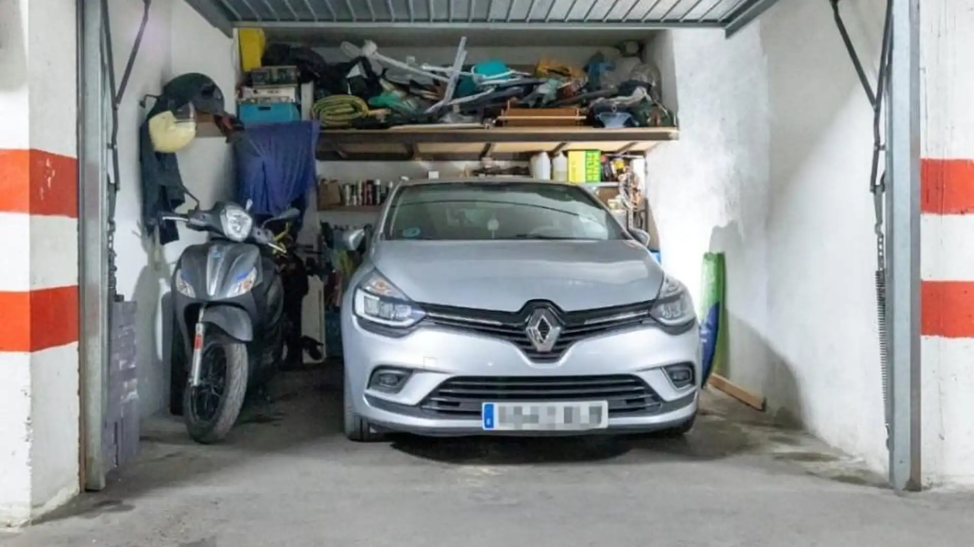 Garaje en venta en MIGUEL DELIBES, La Zubia Ciudad