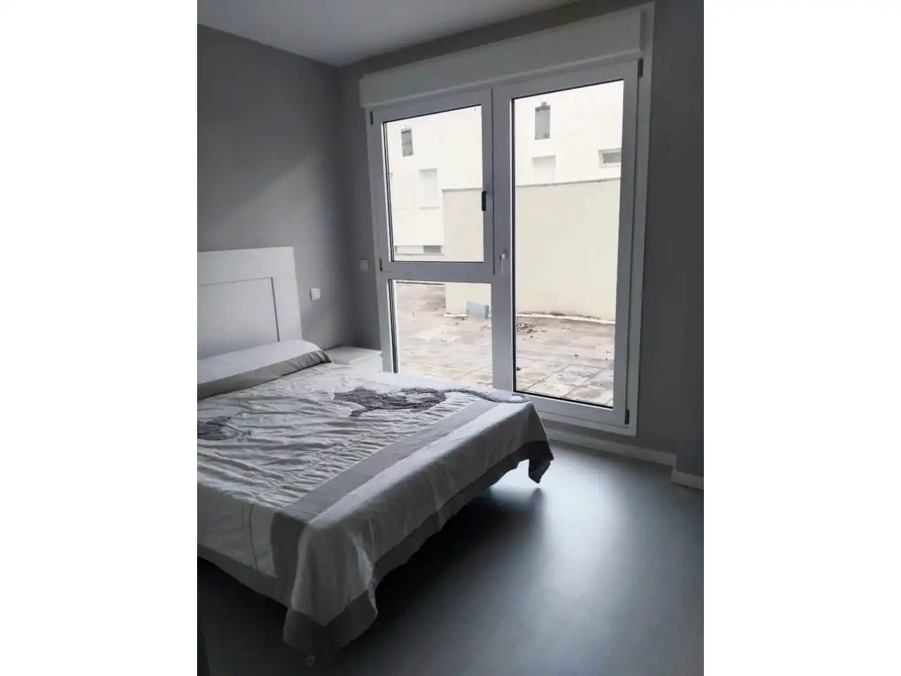 Schlafzimmer von Wohnungen zur Miete in Burgos mit Klimaanlage und Möbliert