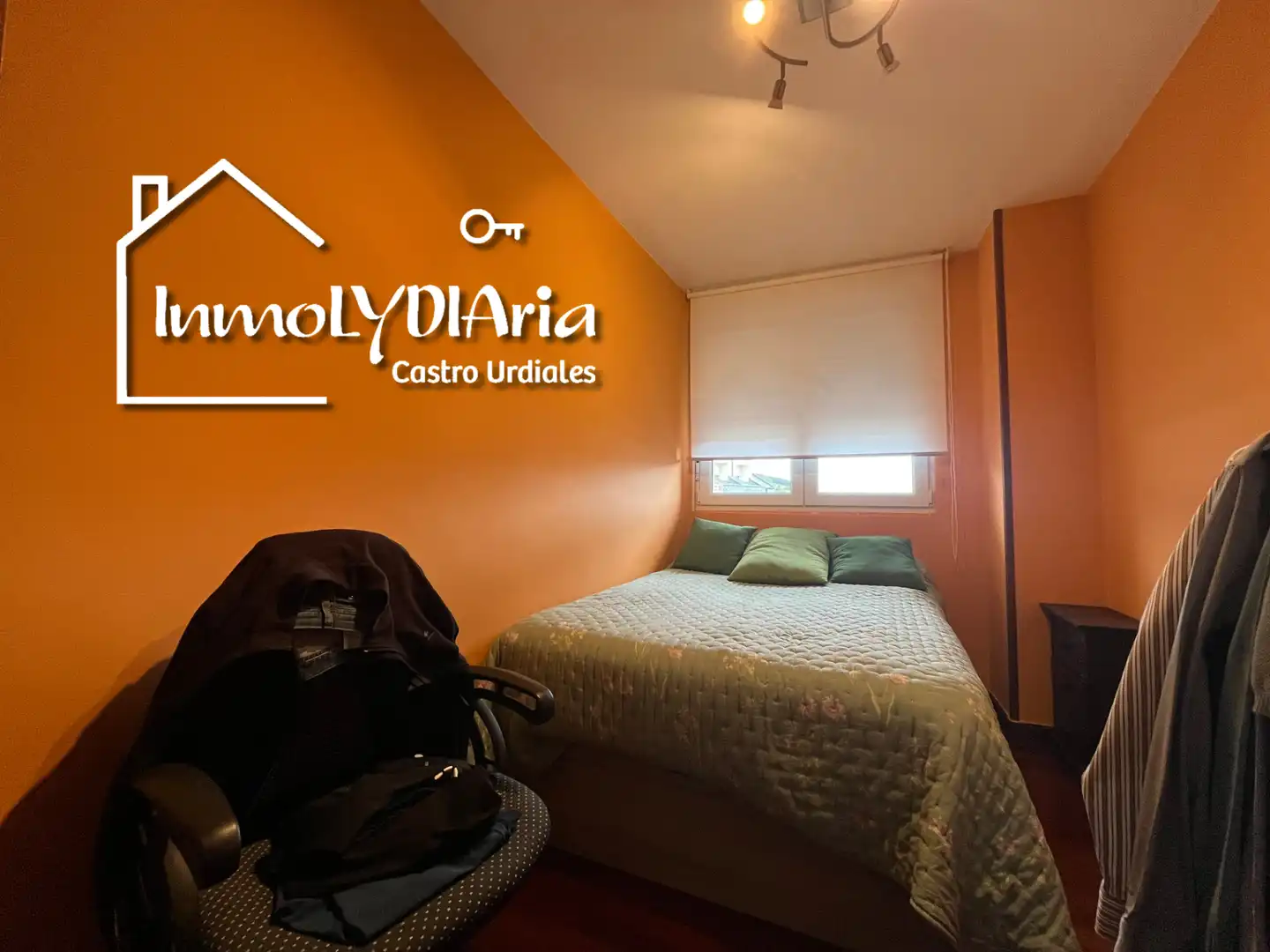 Habitación de Piso en venta en Castro-Urdiales con Calefacción, Parquet y Terraza