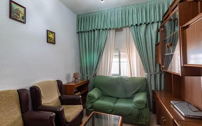 Living room of House or chalet for sale in San Fernando de Henares  with Air Conditioner, Heating and Terrace