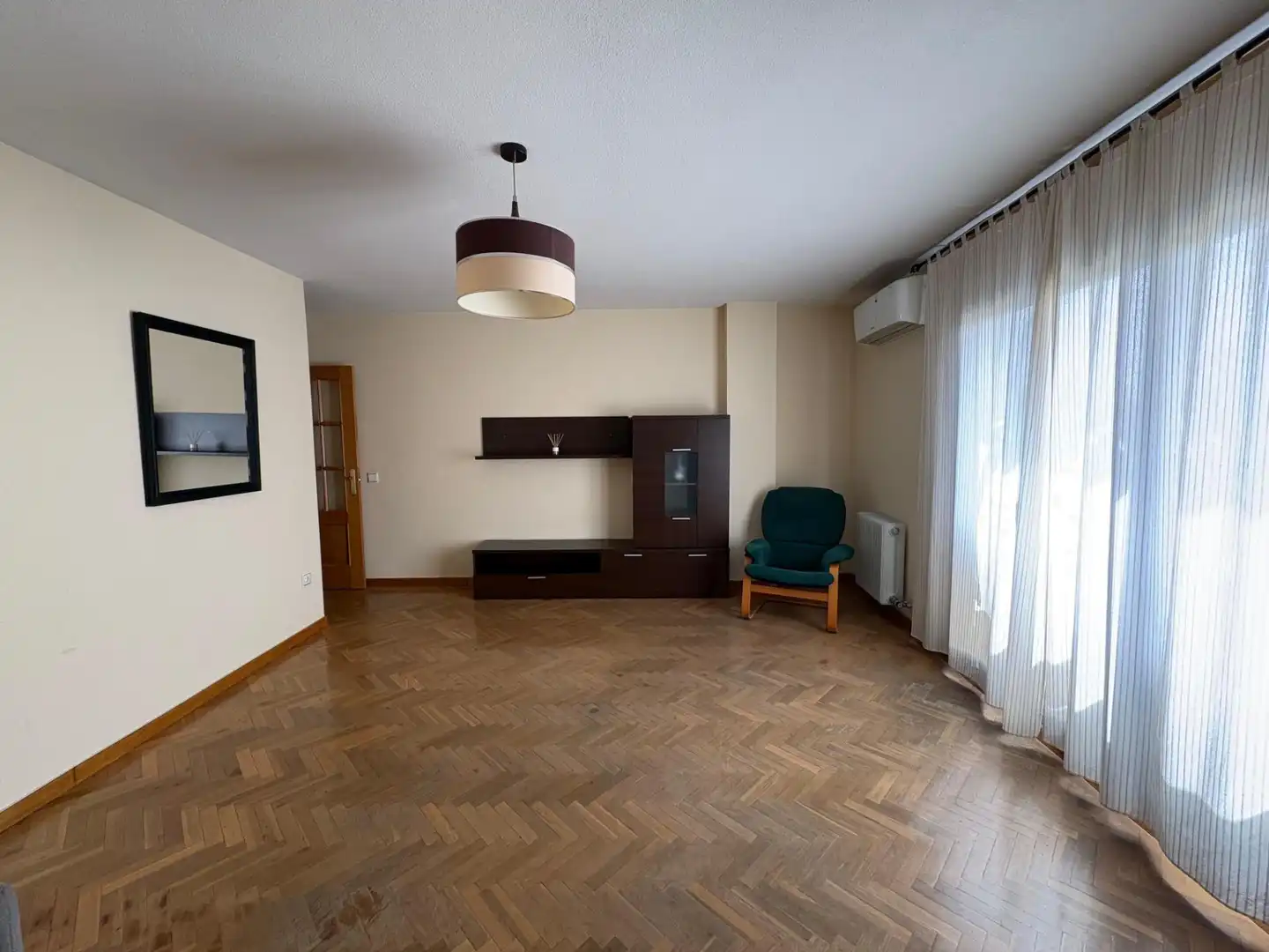 Sala de estar de Apartamento en venta en Ciudad Real con Aire acondicionado y Calefacción