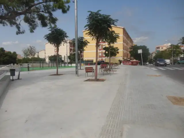 Local comercial en venda a Les Roquetes, imagen 4