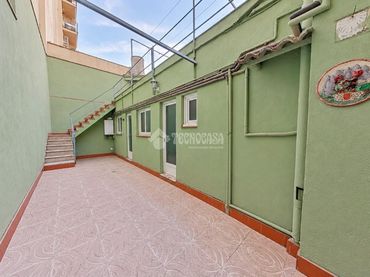 Doppelhaushälfte zum Verkauf in Can Feu - Gràcia