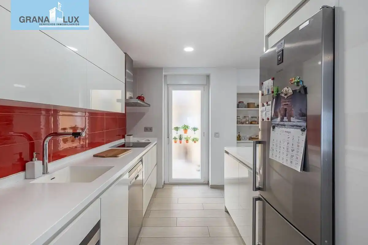 Flat with terrace for sale in Calle Recogidas, imagen 11